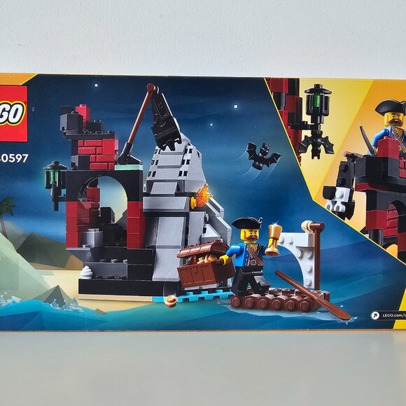 NIB LEGO 40597 Scary Pirate Island 214pcs FACTORY SEALED MINT CONDITION! RETIRED - Picture 6 of 6